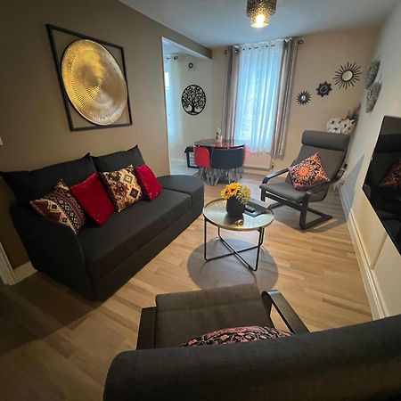 Glastonbury High Street Sanctuary- 2 Bd, Sleeps 4 Eksteriør billede