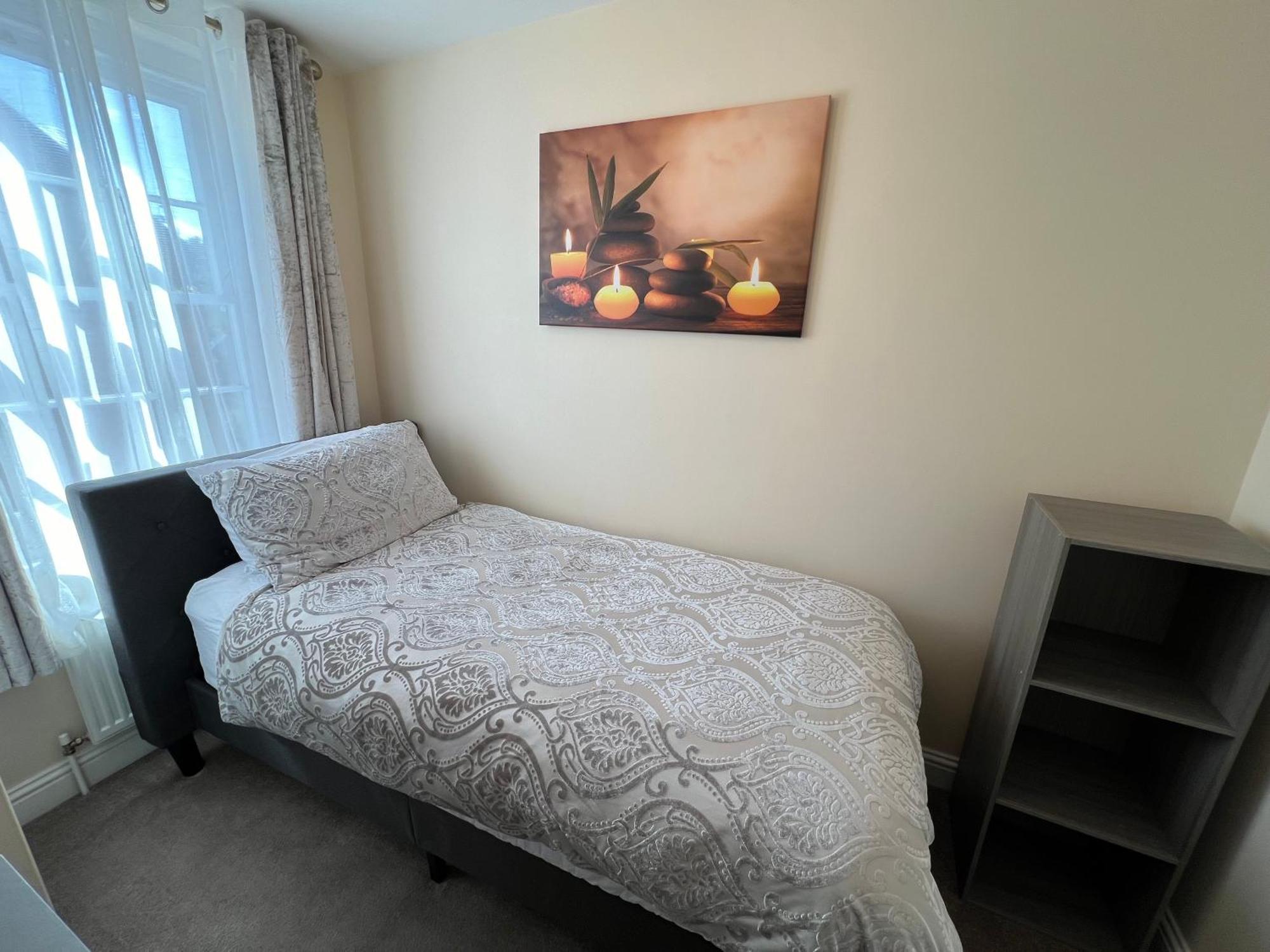 Glastonbury High Street Sanctuary- 2 Bd, Sleeps 4 Eksteriør billede